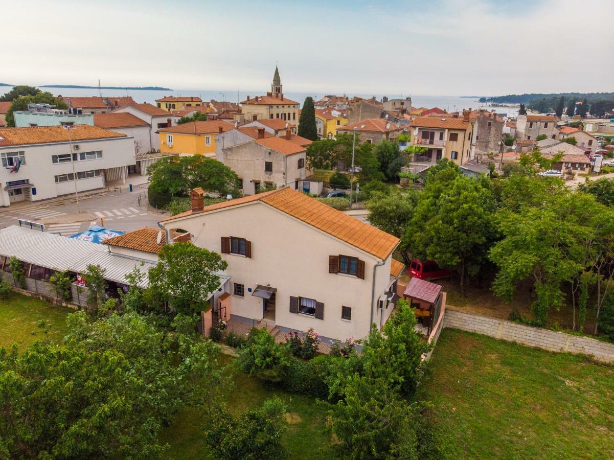 Apartments Centar 365 Fazana Luaran gambar